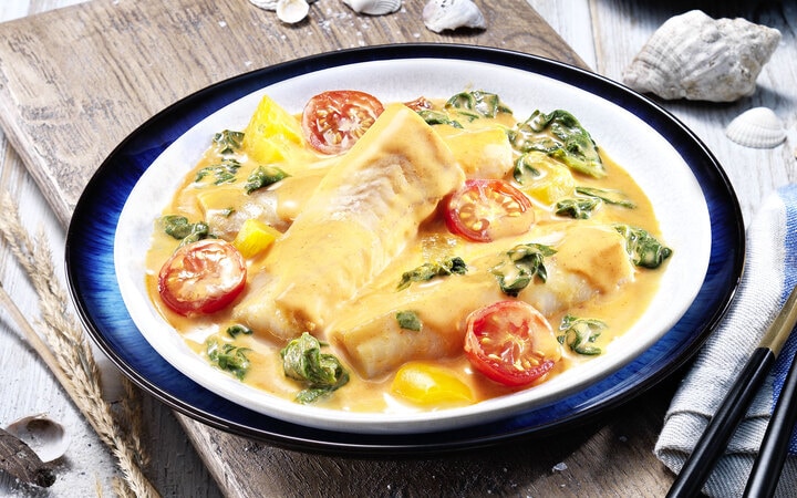 Filetinis de poisson dans une sauce à la crème au paprika (Numéro d’article 01512)