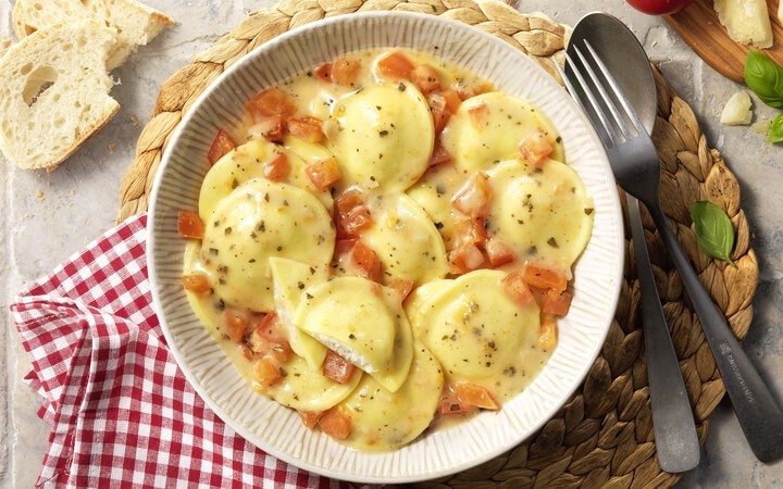 Lunette farcies formaggio e pomodori (Numéro d’article 20505)